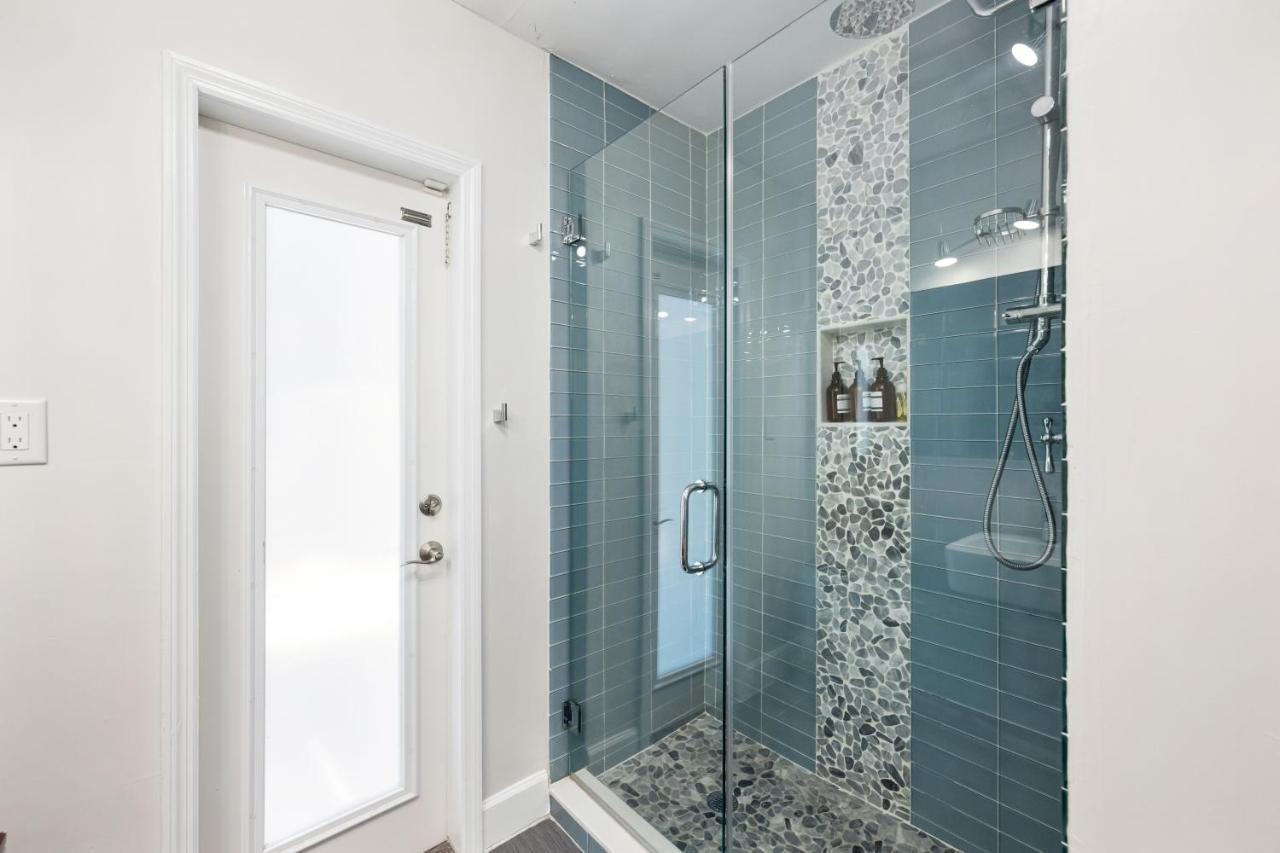 Palms Retreat! Giant Heated Pool-Hottub-Firepit-5Min2Beach-Pets-Ev Chgr Fort Lauderdale Luaran gambar