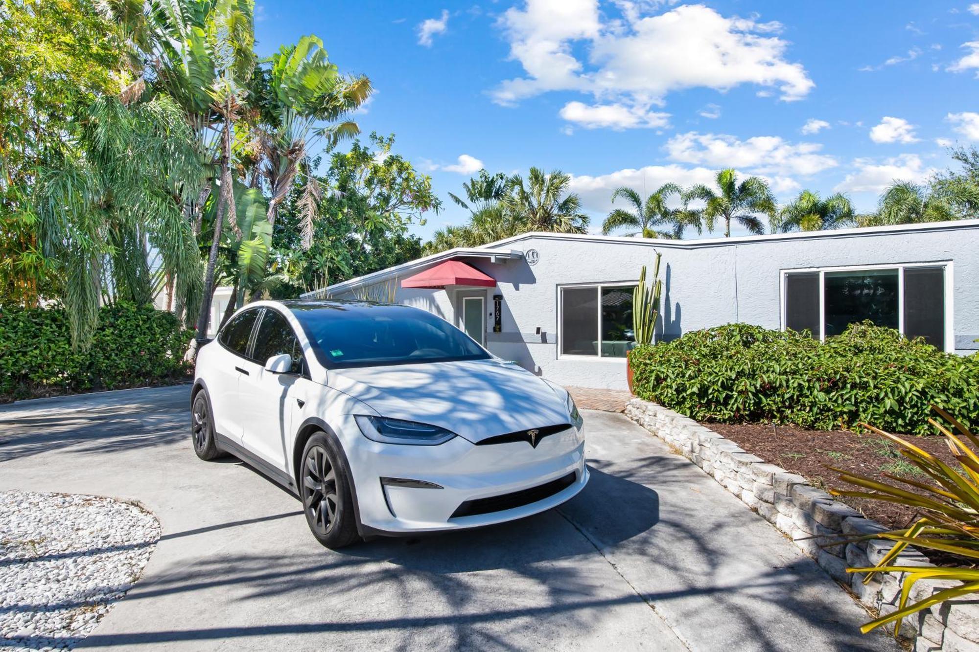 Palms Retreat! Giant Heated Pool-Hottub-Firepit-5Min2Beach-Pets-Ev Chgr Fort Lauderdale Luaran gambar